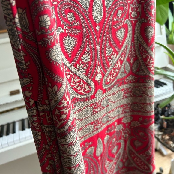 Paisley Red Sleeveless Dress w Pockets - Picture 13 of 15